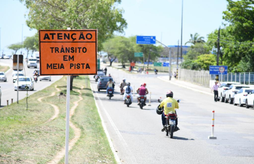 Informe Tancredo Neves: obra de reestruturação altera trânsito na avenida nesta quarta, 31 - SMTT Aracaju